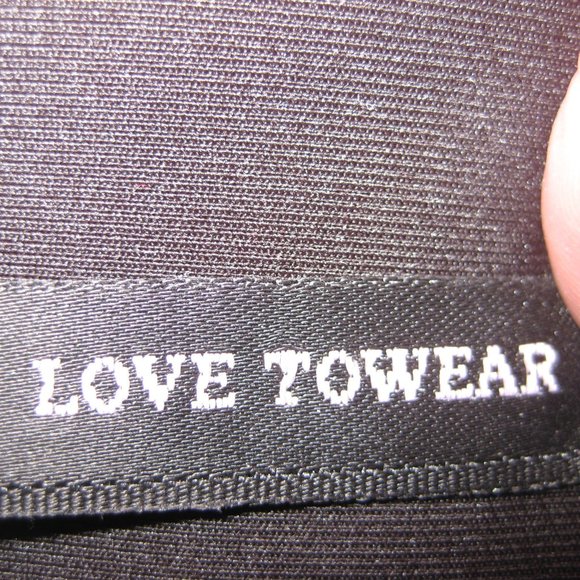 FIGA Tartan/Faux Leather dress, size 14, green/blue/black - Picture 10 of 11